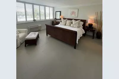 [Address not provided], Miami Beach, FL 33140 - Photo 8