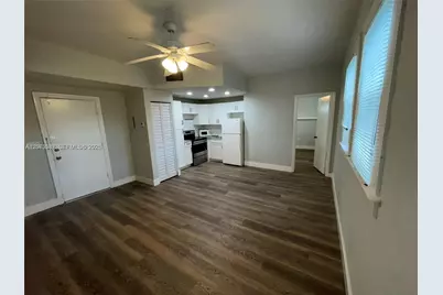 536 14th St #311, Miami Beach, FL 33139 - Photo 10