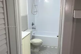 536 14th St, Miami Beach, FL 33139 - Photo 20