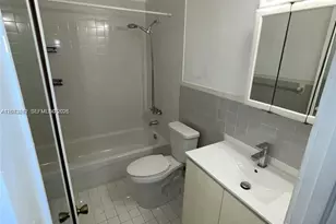 536 14th St, Miami Beach, FL 33139 - Photo 18