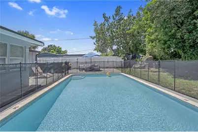 1610 S 24th Ct, Hollywood, FL 33020 - Photo 36