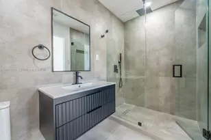 1301 NW 176th Terrace, Miami Gardens, FL 33169 - Photo 14