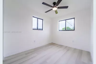 1301 NW 176th Ter, Miami Gardens, FL 33169 - Photo 12