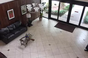 240 Lakeview Dr, Weston, FL 33326 - Photo 4