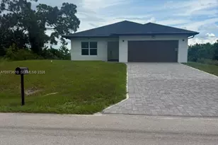 655 Naples Ave S, Lehigh Acres, FL 33974 - Photo 2