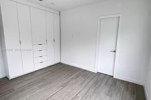 2855 Royal Palm Ave, Miami Beach, FL 33140 - Photo 8