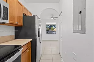 132 SE 28th Pl, Homestead, FL 33033 - Photo 12
