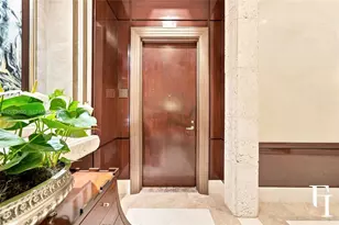 60 Edgewater Dr, Coral Gables, FL 33133 - Photo 2