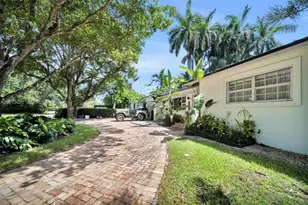 10627 NE 11th Ave, Miami Shores, FL 33138 - Photo 62