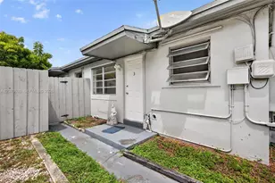 2115 N 17th Ct, Hollywood, FL 33020 - Photo 16