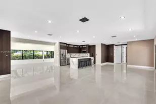 7920 SW 132nd St, Pinecrest, FL 33156 - Photo 4