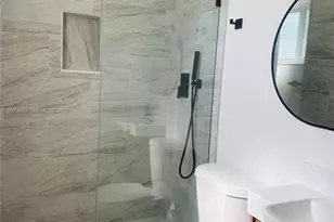 17521 NE 4th Ave, Miami, FL 33162 - Photo 8