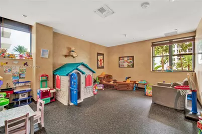 5757 Collins Ave #507, Miami Beach, FL 33140 - Photo 30