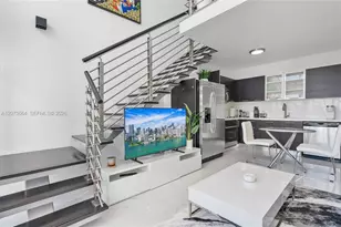 41 SE 5th St, Miami, FL 33131 - Photo 6