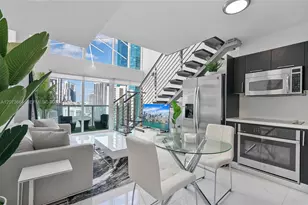 41 SE 5th St, Miami, FL 33131 - Photo 4