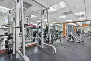41 SE 5th St, Miami, FL 33131 - Photo 34
