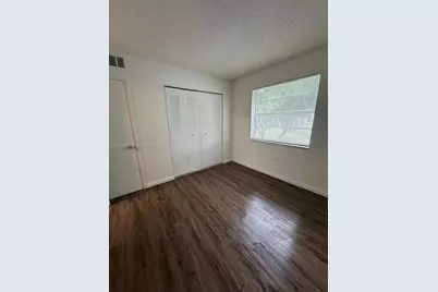 411 Executive Center Dr #203, West Palm Beach, FL 33401 - Photo 10