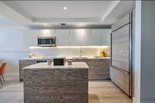 121 NE 34th St, Miami, FL 33137 - Photo 4