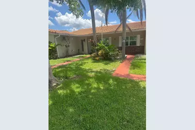 4080 Coral Springs Dr, Coral Springs, FL 33065 - Photo 4