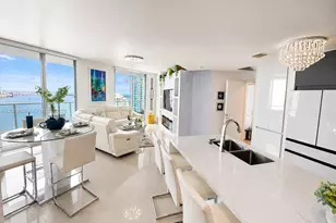 300 S Biscayne Blvd, Miami, FL 33131 - Photo 4