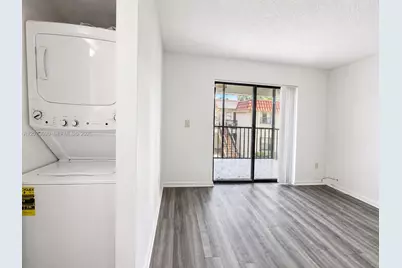 9730 Hammocks Blvd #201-28, Miami, FL 33196 - Photo 8