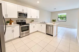 24480 SW 119th Pl, Homestead, FL 33032 - Photo 4