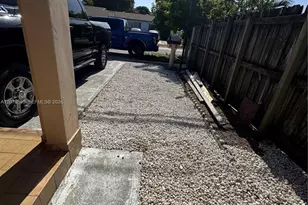 5530 E 6th Ave, Hialeah, FL 33013 - Photo 2