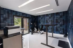 5601 N Ocean Dr, Hollywood, FL 33019 - Photo 40