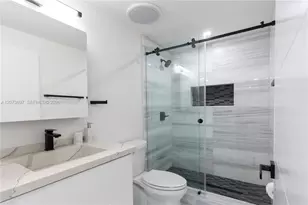 5601 N Ocean Dr, Hollywood, FL 33019 - Photo 28