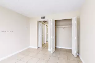 9360 Fontainebleau Blvd, Miami, FL 33172 - Photo 6