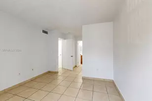 15600 SW 80th St, Miami, FL 33193 - Photo 12