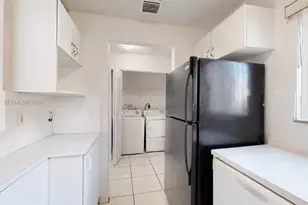 8183 NW 8th St, Miami, FL 33126 - Photo 4