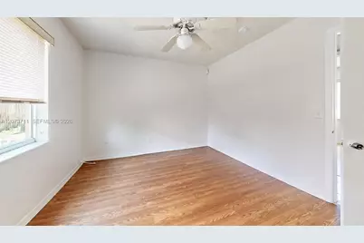 8183 NW 8th St #C2, Miami, FL 33126 - Photo 8