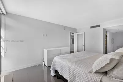 3301 N Country Club Dr #310, Aventura, FL 33180 - Photo 12