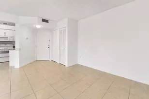 8215 SW 152nd Ave, Miami, FL 33193 - Photo 2