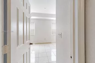 2929 SE 2nd St, Homestead, FL 33033 - Photo 10