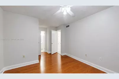 15600 SW 80th St #L-304, Miami, FL 33193 - Photo 14