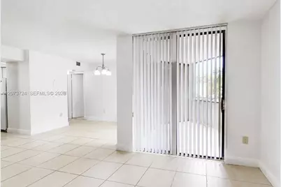 8205 SW 152nd Ave #F212, Miami, FL 33193 - Photo 4
