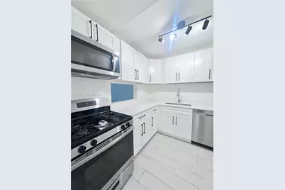 6890 N Kendall Dr #B204, Pinecrest, FL 33156 - Photo 1