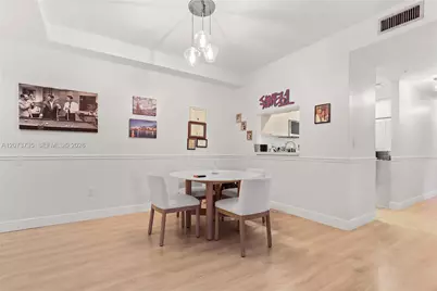 323 Navarre Ave #301, Coral Gables, FL 33134 - Photo 6