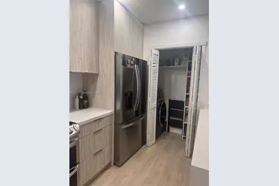 323 Navarre Ave #301, Coral Gables, FL 33134 - Photo 4
