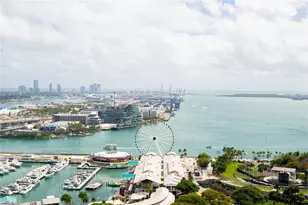 398 NE 5th St, Miami, FL 33132 - Photo 2