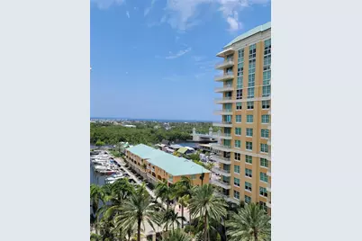 700 E Boynton Beach Blvd #1007, Boynton Beach, FL 33435 - Photo 2