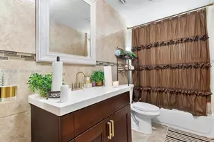 8544 Sheraton Dr, Miramar, FL 33025 - Photo 4