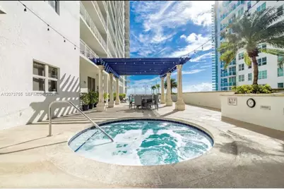 1200 Brickell Bay Dr #4101, Miami, FL 33131 - Photo 18