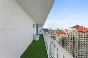 1200 Brickell Bay Dr, Miami, FL 33131 - Photo 24