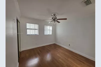5827 W 26th Ave #5827, Hialeah, FL 33016 - Photo 6