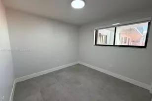 1360 W 41st St, Hialeah, FL 33012 - Photo 22