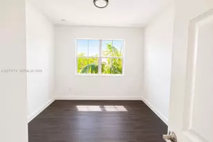 142 SE 28th Ter, Homestead, FL 33033 - Photo 14