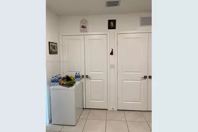 556 NE 5th St #1, Florida City, FL 33034 - Photo 8